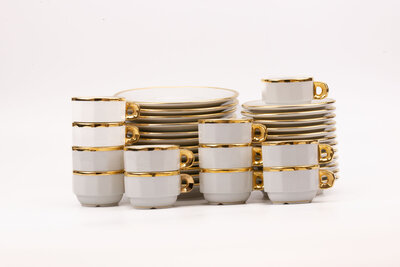 Rare service à dessert et à café Pillivuyt en porcelaine blanche liseret doré 12 personnes