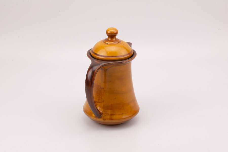 Cafetière vintage Saint-Clément Cafetière vintage en porcelaine brune de chez Saint-Clément