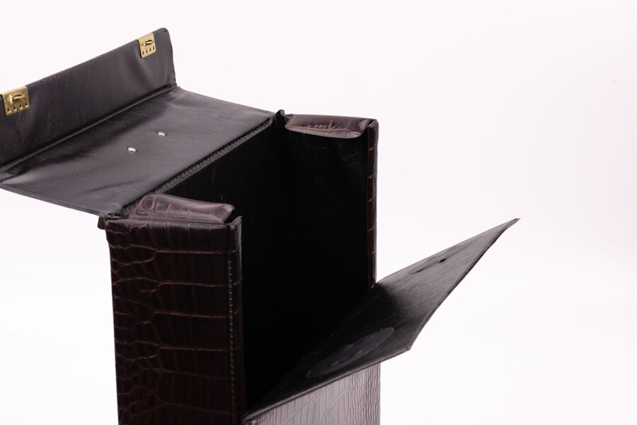 Etui à disques brun en similicuir