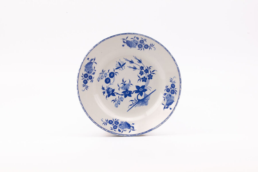 6 assiettes anciennes Grand bouquet de Boch 