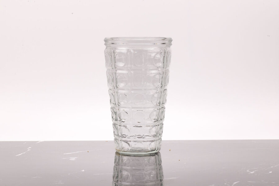 Vase vintage en verre moulé