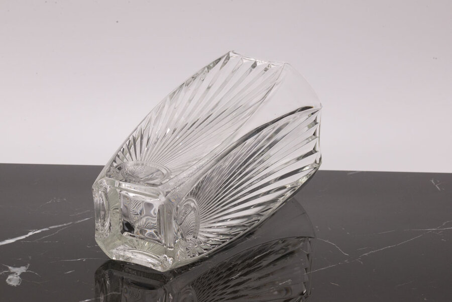 Vase vintage en cristal Art déco Vase vintage en cristal ciselé et transparent en style Art déco