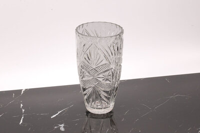 Grand vase vintage en cristal ciselé et transparent