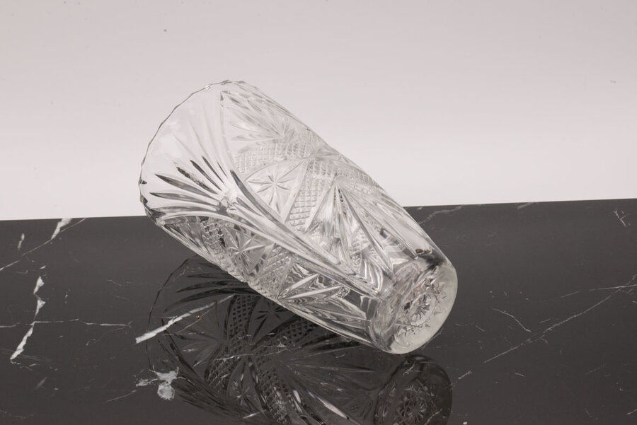 Grand vase vintage en cristal ciselé