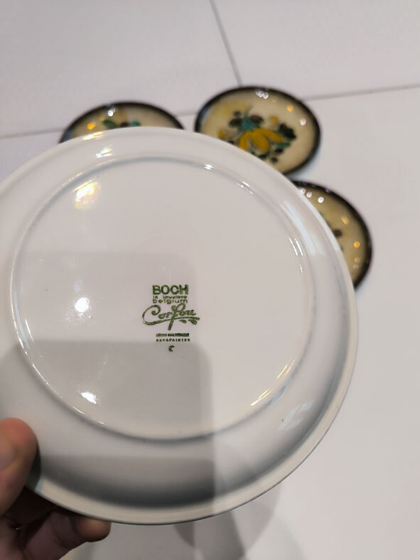 4 assiettes à dessert Boch Corfou