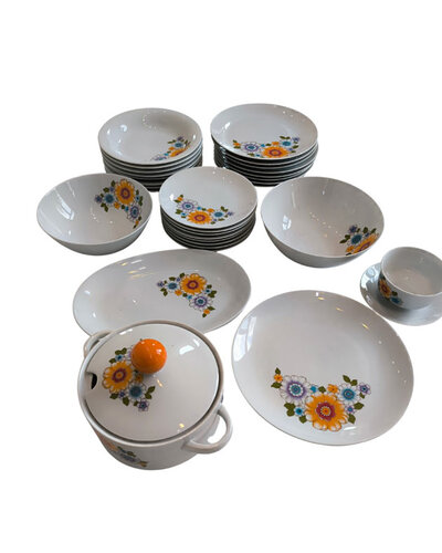 Service complet vintage en porcelaine 8 personnes assiettes plats soupière saucière Mitterteich