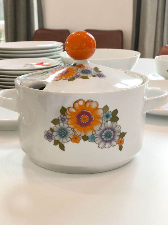 Service complet vintage en porcelaine 8 personnes assiettes plats soupière saucière Mitterteich