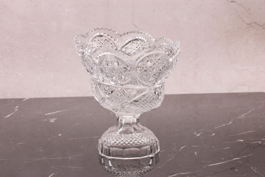 Grande coupe en cristal sur pied