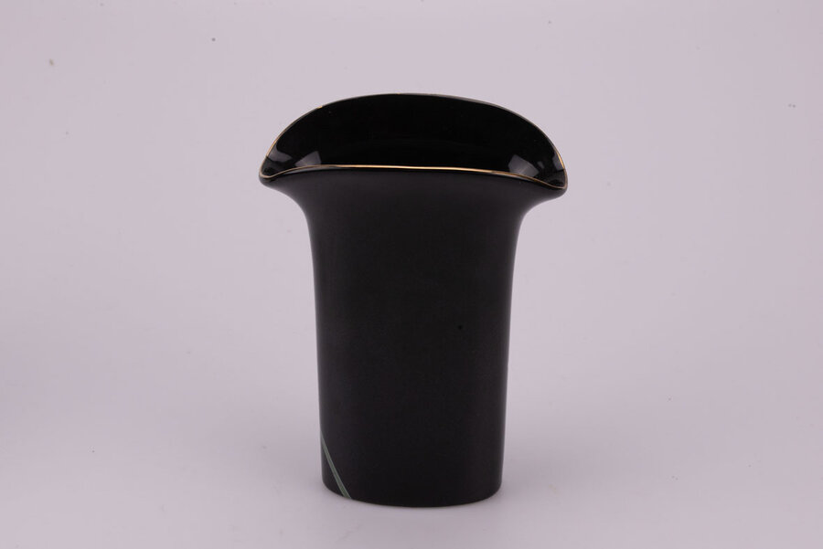 Vas Japonais en porcelaine