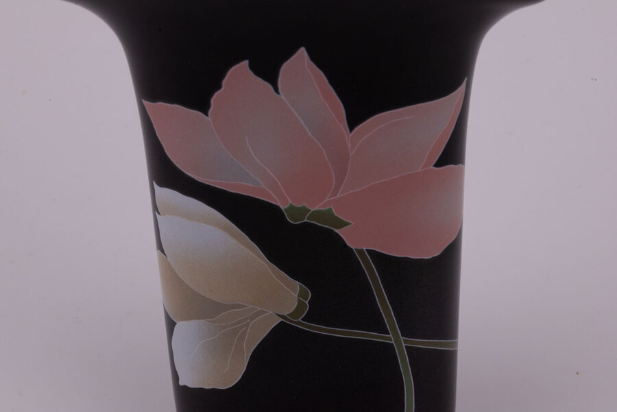 Vas Japonais en porcelaine