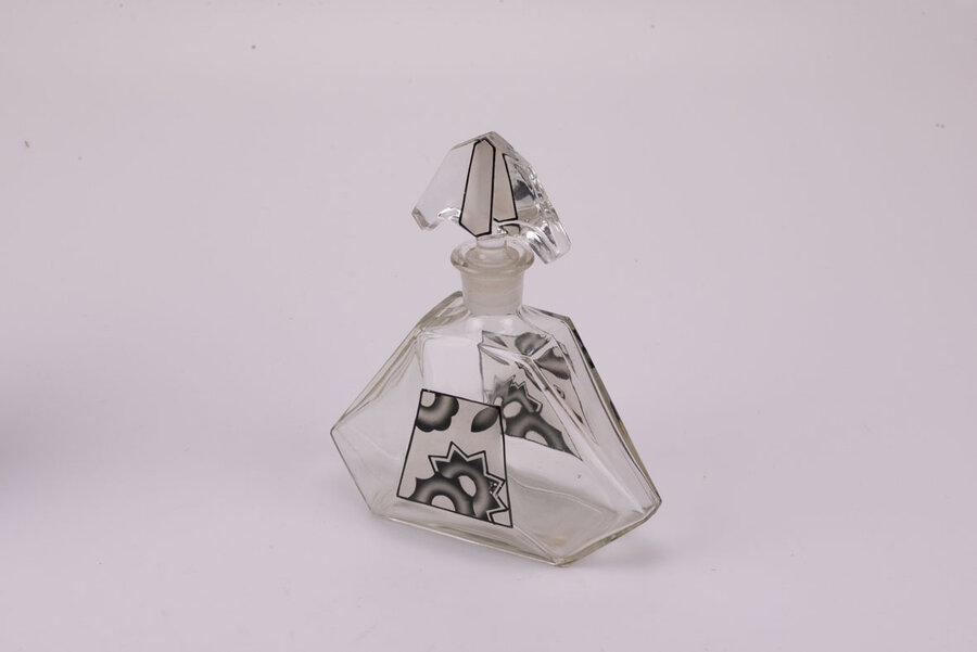  Bouteille à liqueur en verre de Bohême