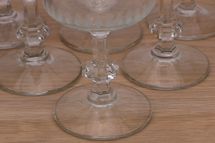 set de 8 verres à vin en cristal