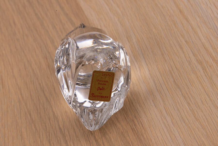 Mignonne figurine d'un hibou en cristal de plomb 24% de la marque bavaroise Nachtmann 