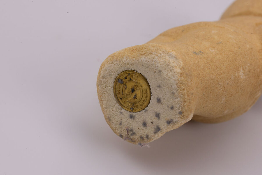 Figurine garçon en grès Marbell Stone Art