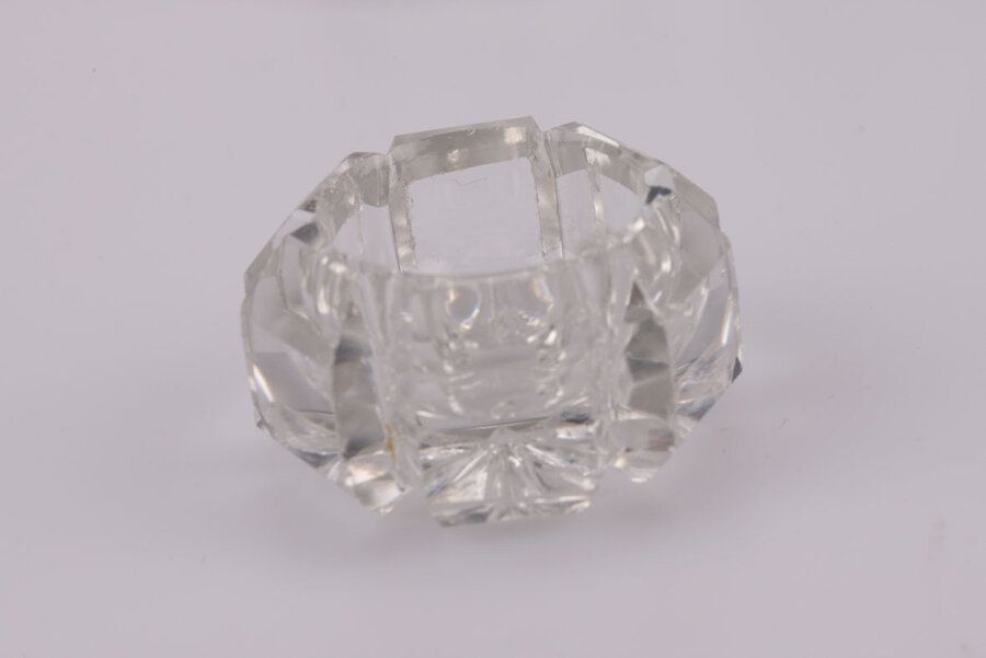 Trio de petits bougeoirs en verre