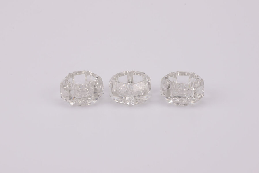 3 petits bougeoirs en verre