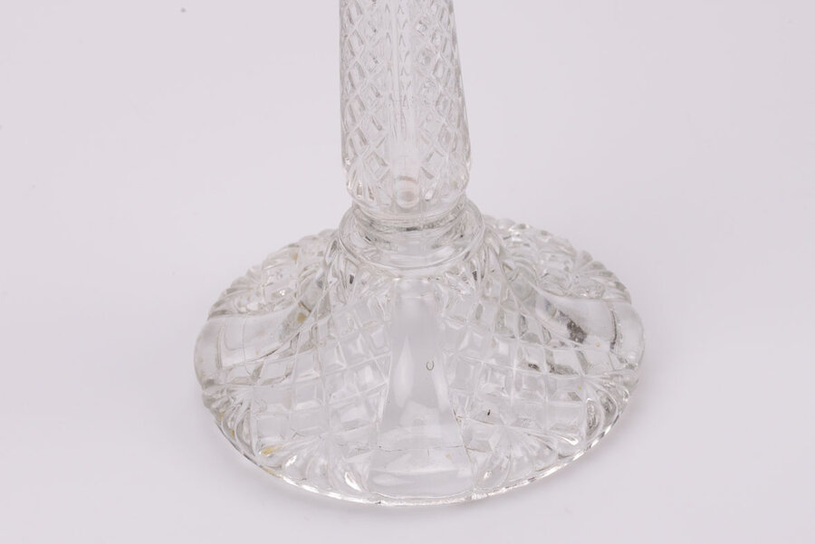 Chandelier en verre ciselé