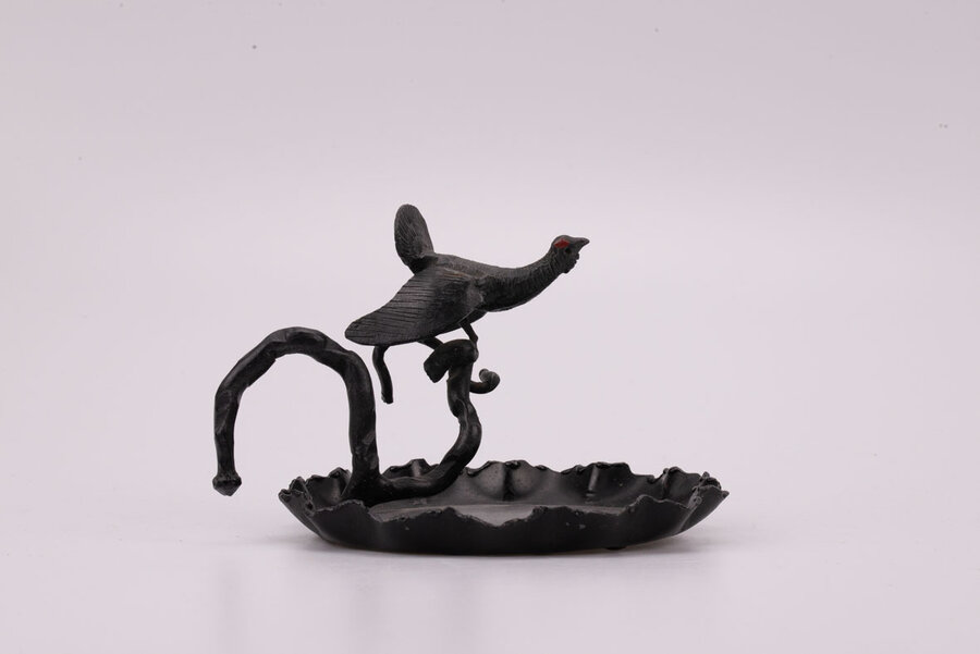 Vide-poche noir en fer forgé