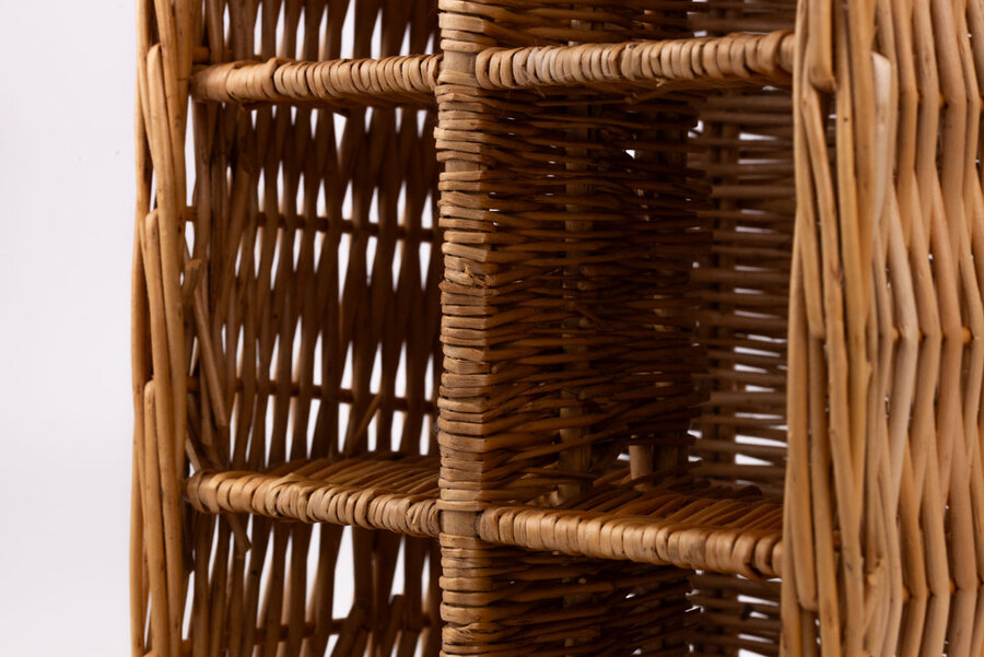 Panier à bouteilles artisanal en osier à 6 compartiments et une grande hanse