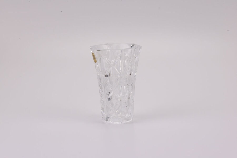 Petit vase vintage en cristal d'Arques modèle Sully