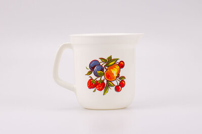 Pichet vintage en plastique de la marque Emsa avec son motif de fruits