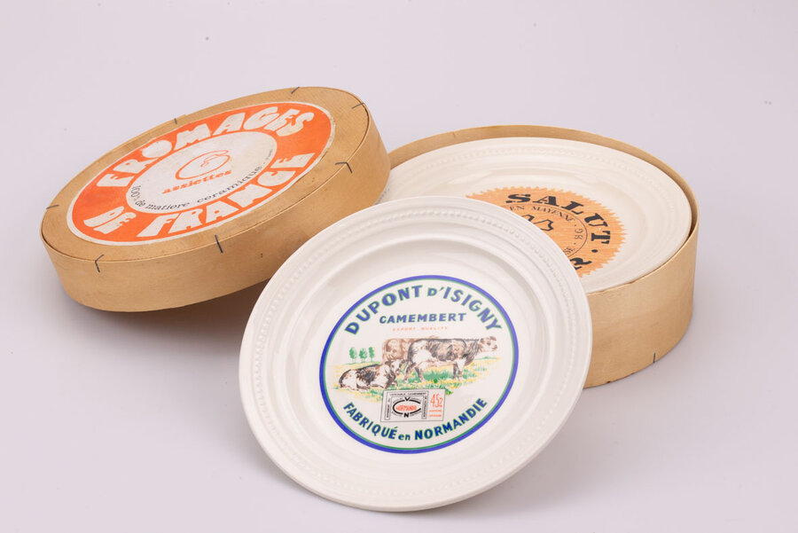 Set d'assiettes à fromage vintage des Faïence de St-Amand 