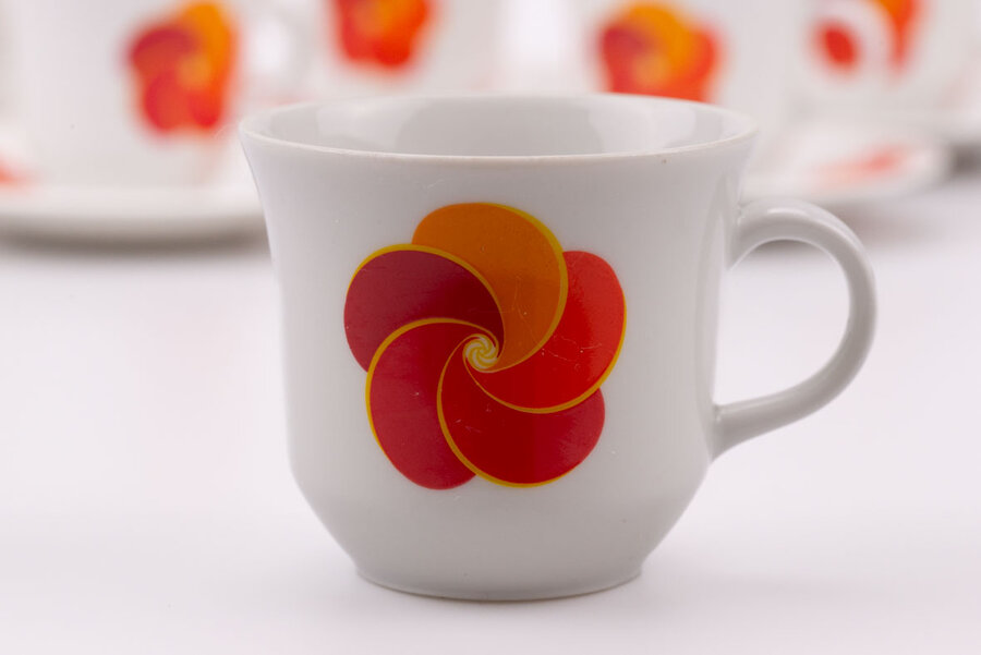 Tasses et soucoupes Jaeger & Co
