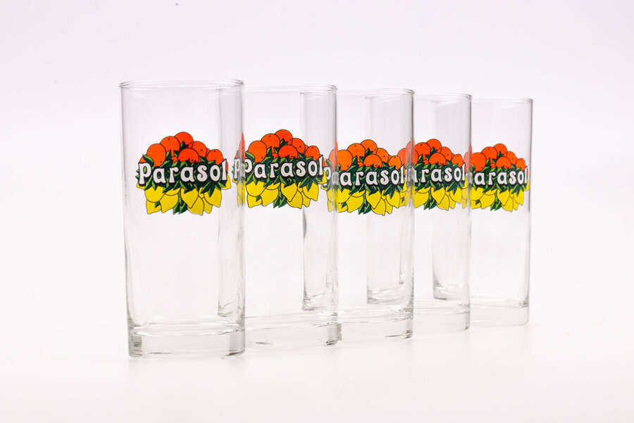 5 verres Parasol jaune et orange parfait pour compléter votre vaisselle et vous rappeler votre enfance 