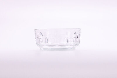 Un modèle classique d'Arcoroc de la coupelle en verre. 