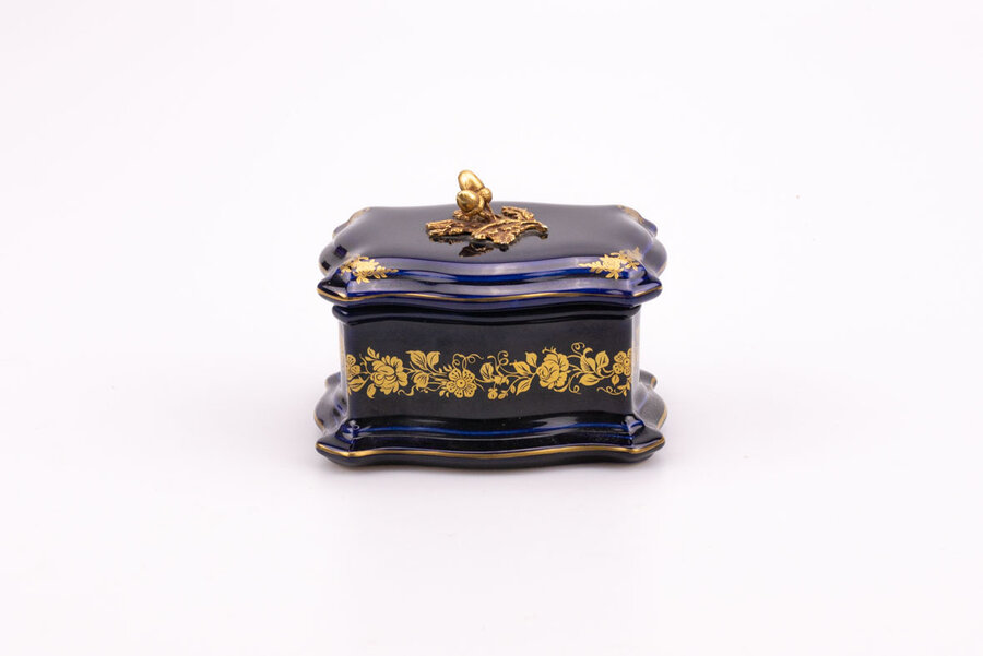 Boite avec couvercle Limoges PIECE RARE
