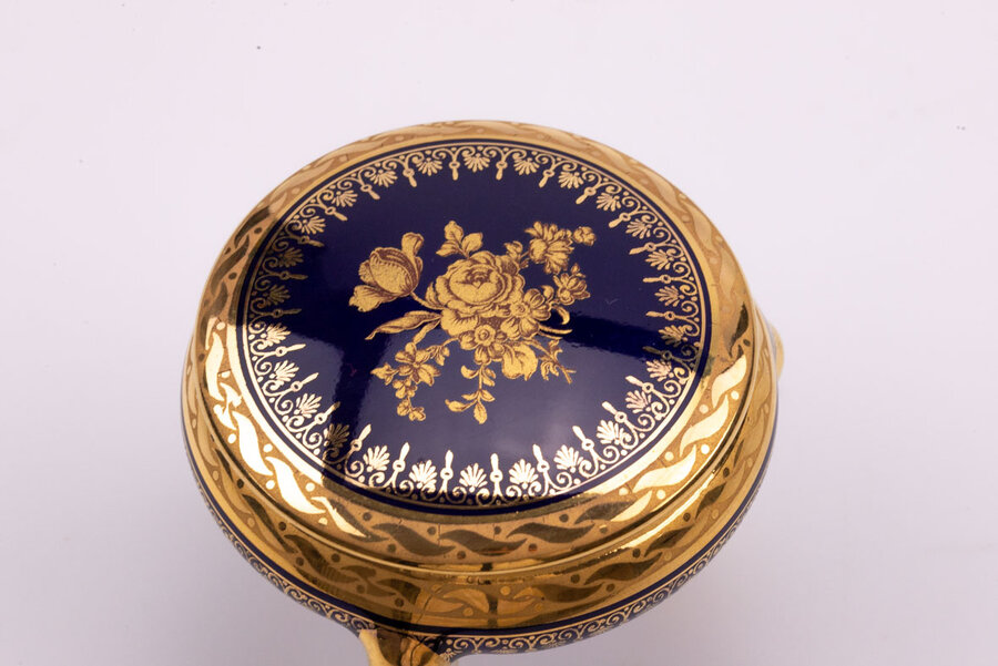 Petite boite en porcelaine de Limoges