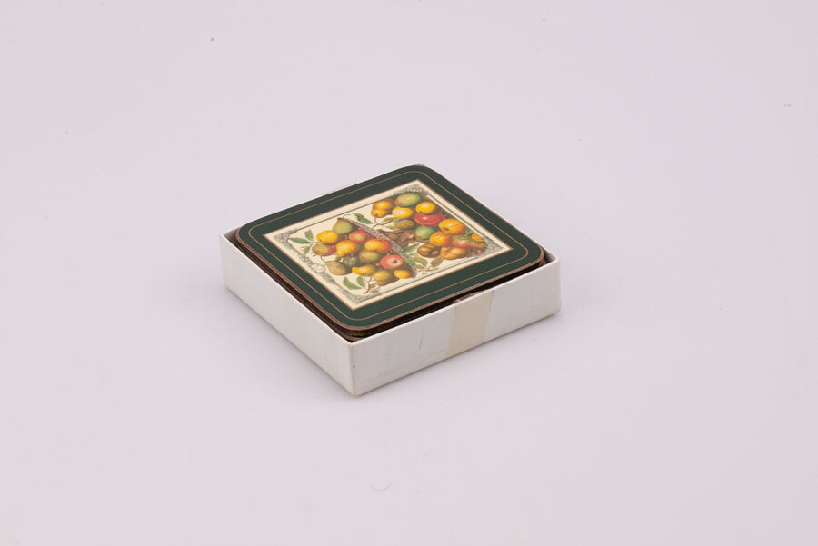 6 sous-verres d'une ancienne collection de la marque Pimpernel de la célèbre entreprise anglaise Portmeirion