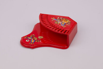  porte-filtre à café vintage en plastique de couleur rouge de la marque Esma