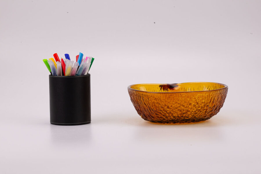 Saladier pomme en verre ambre 