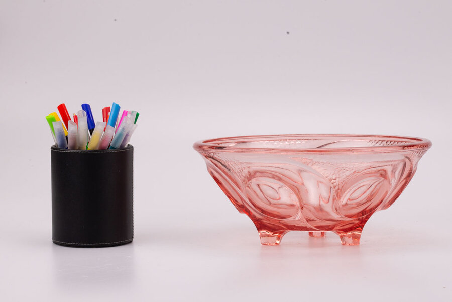  saladier en verre dépression rose
